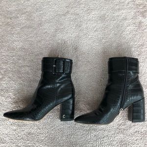Great Condition Faux Snake Skin Ankle Boots